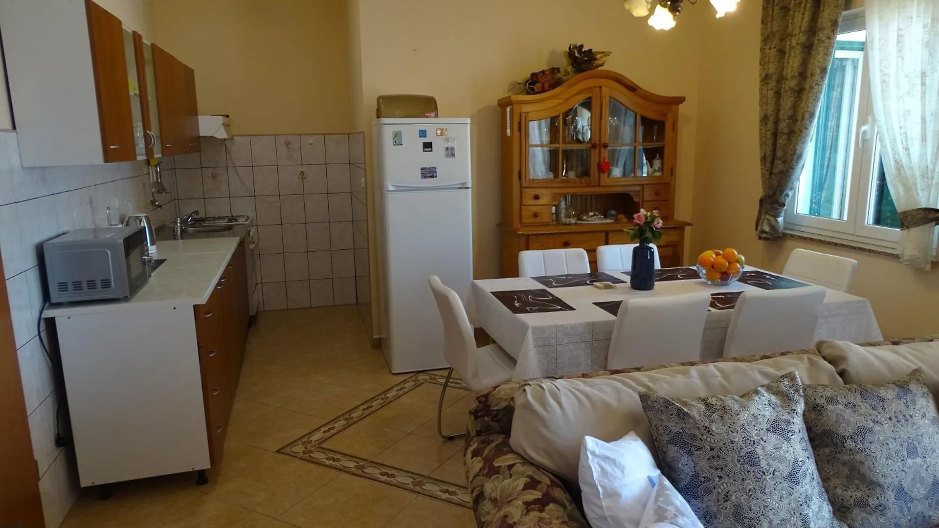 Appartement Lemi Mit Meerblick Razanac Croatia